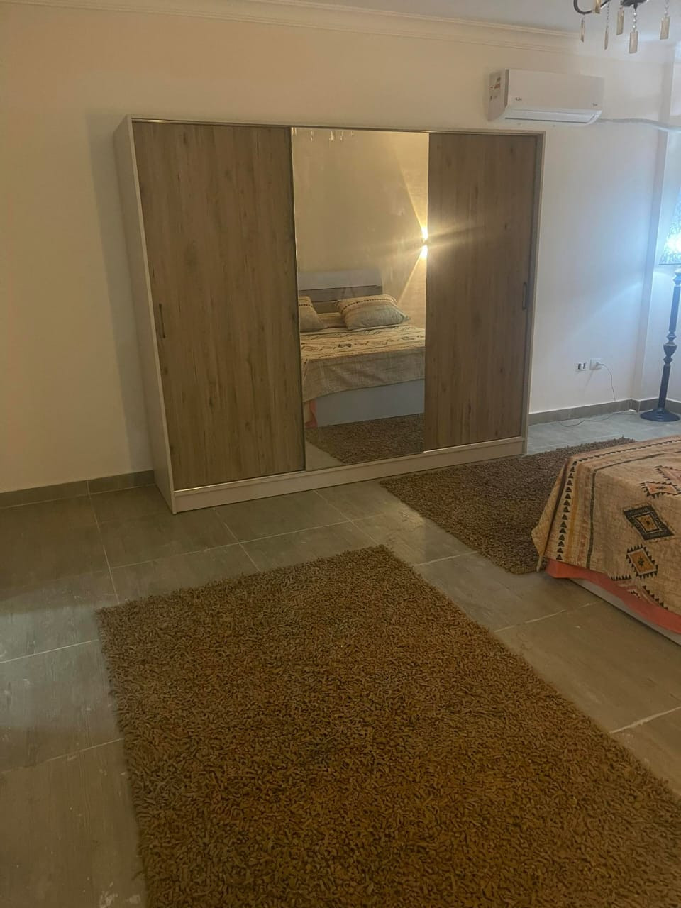 Renzo -   Property 777