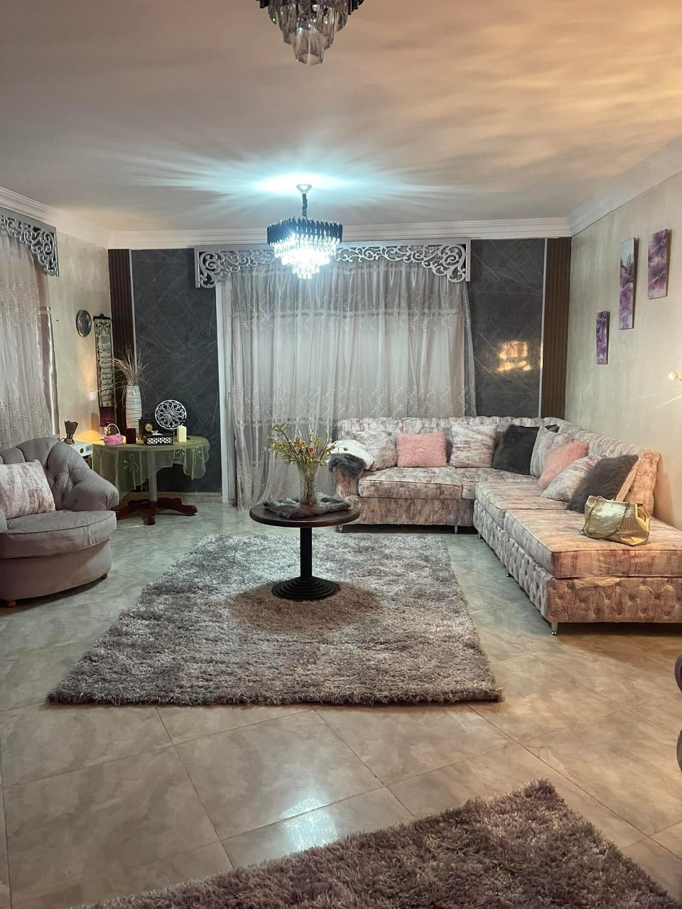 Renzo -   Property 777