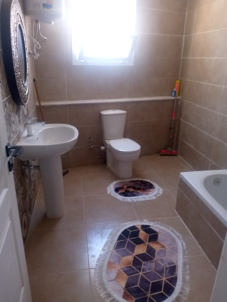 Renzo -   Property 777