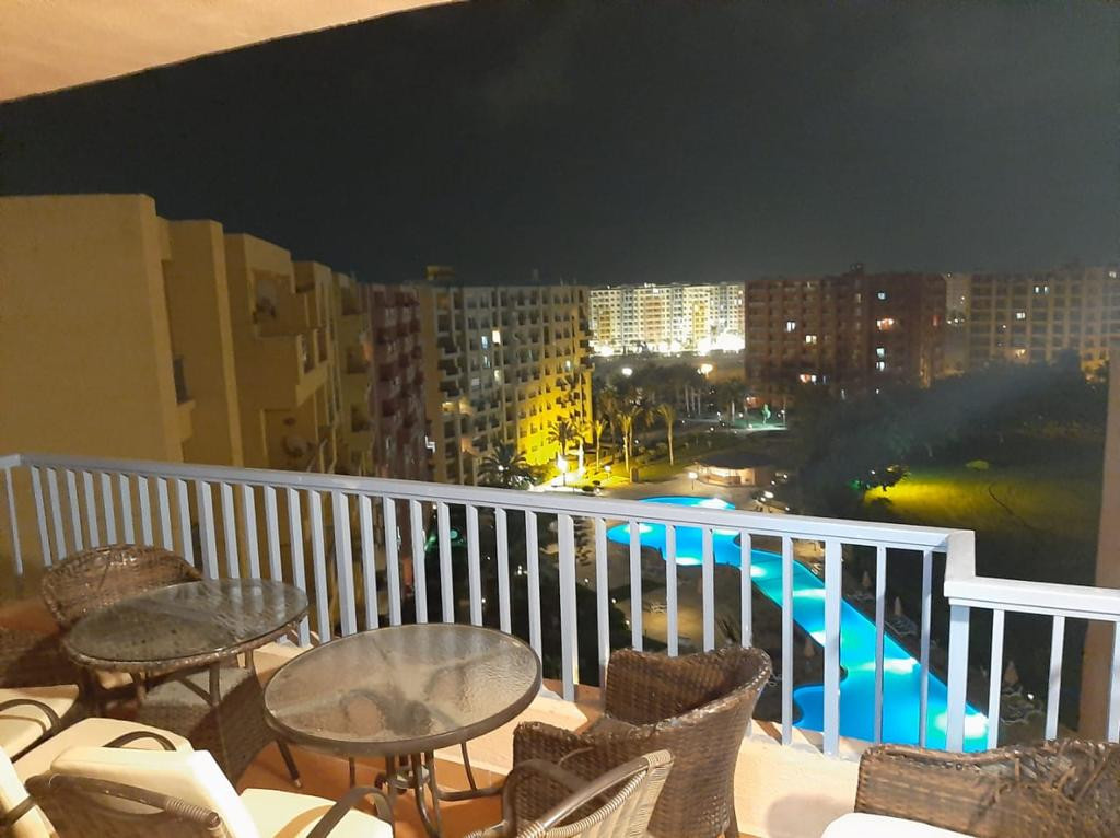 Renzo -   Property 122