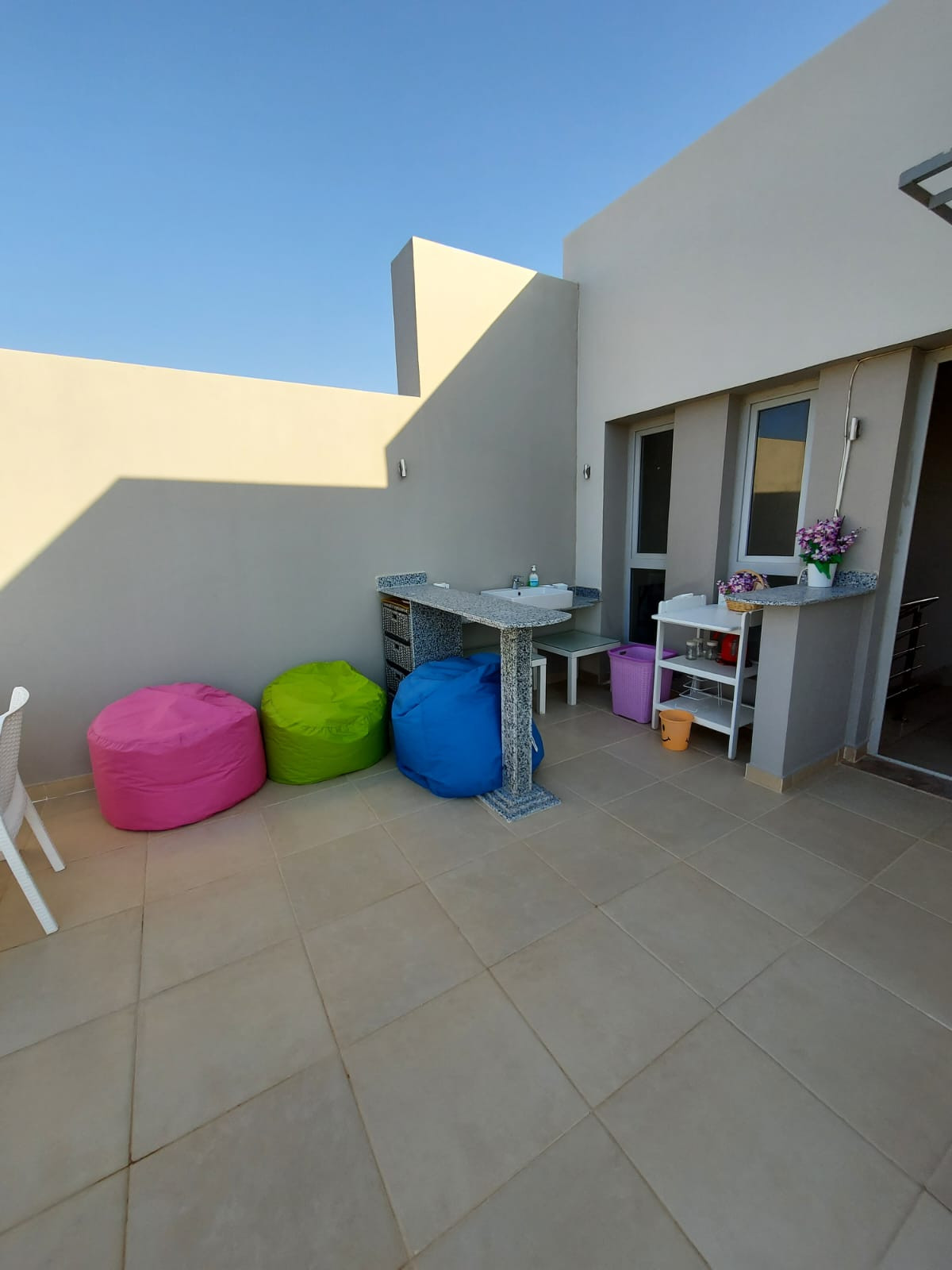 Renzo -   Property 786