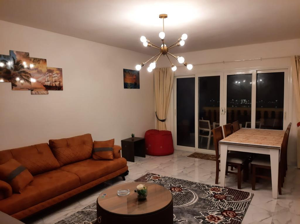 Renzo -   Property 794