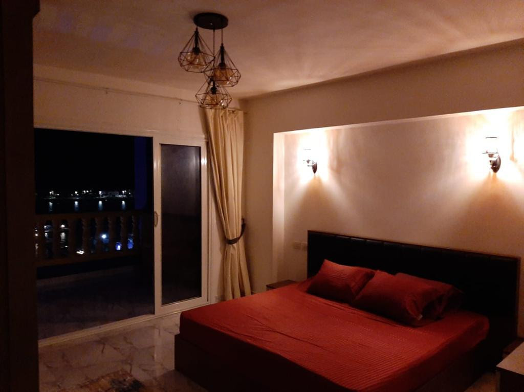 Renzo -   Property 794