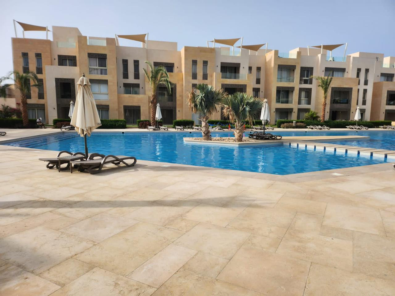 Renzo -   Property 845