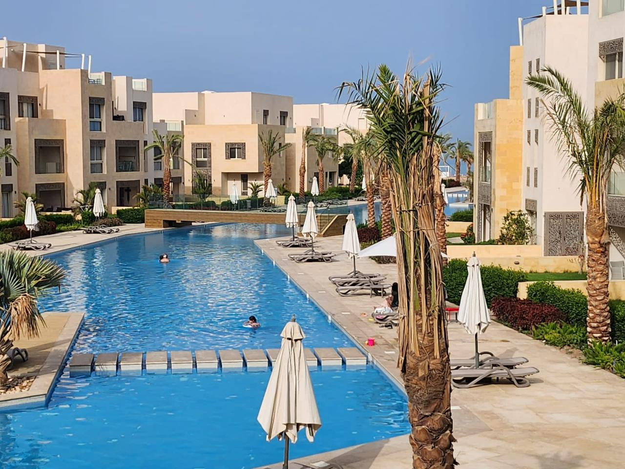 Renzo -   Property 845