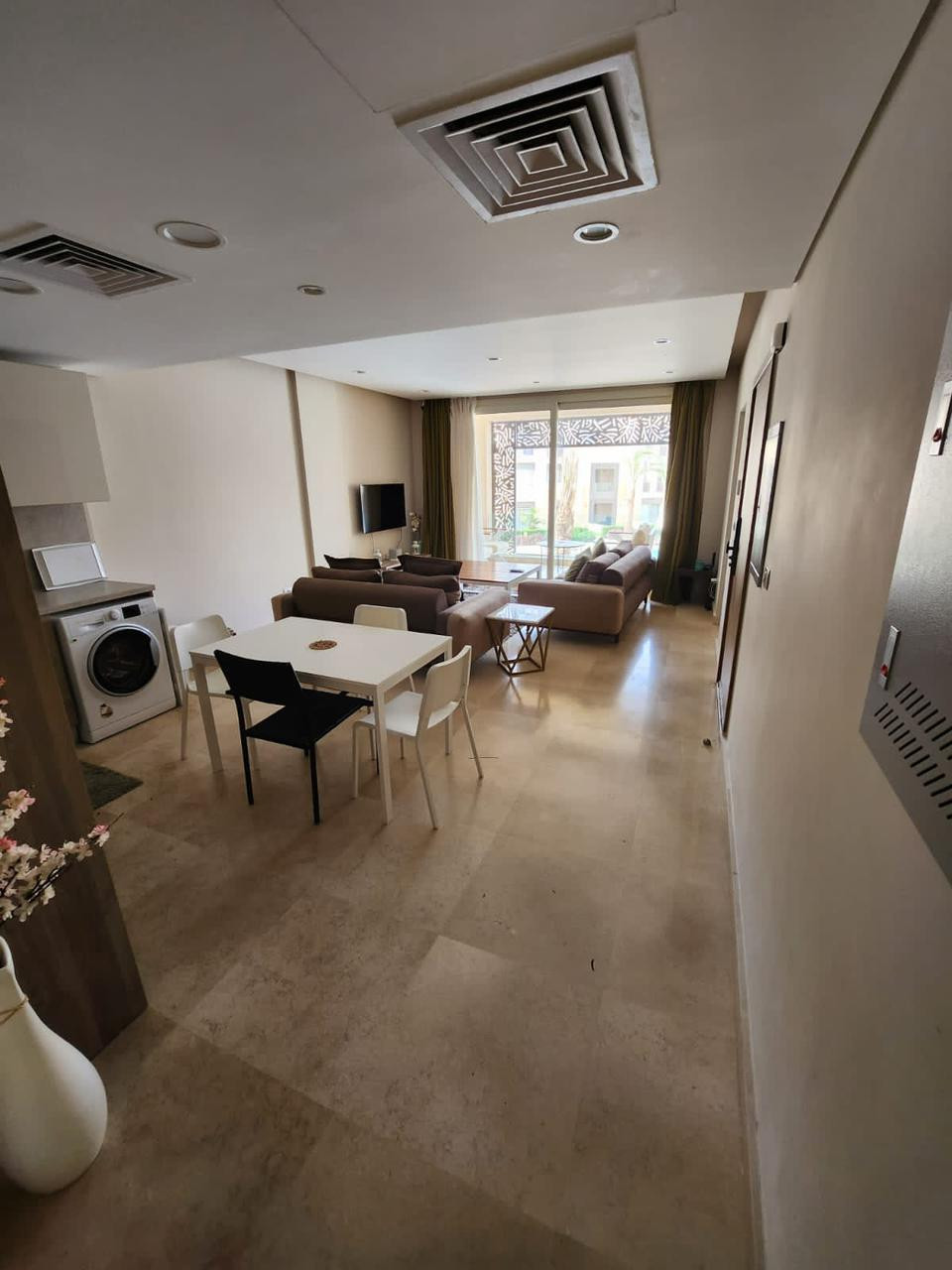 Renzo -   Property 845