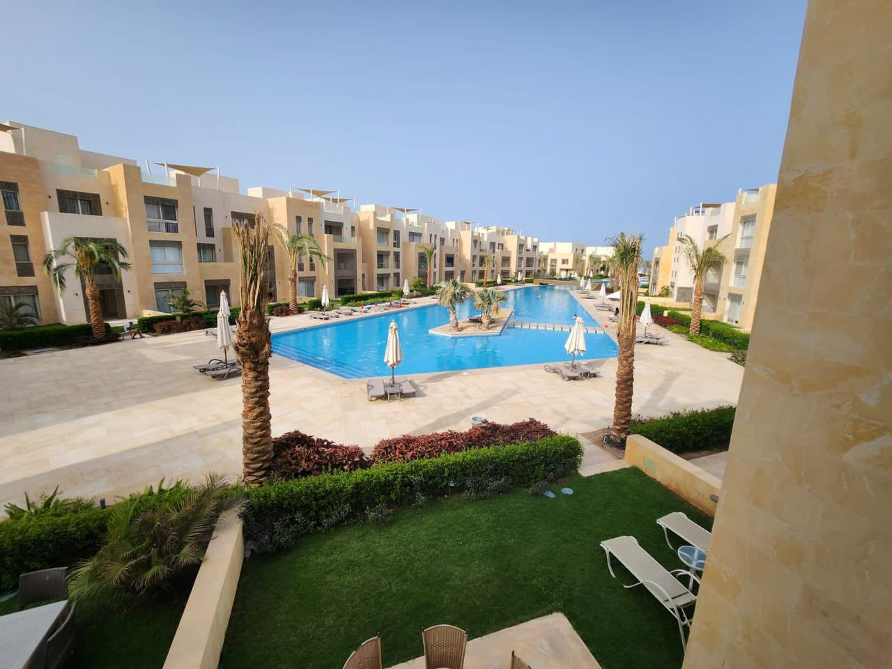 Renzo -   Property 845