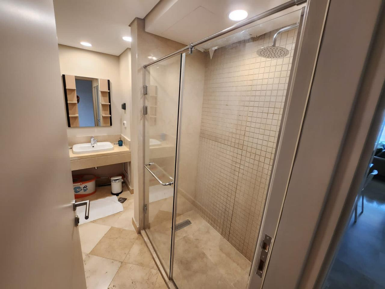 Renzo -   Property 845