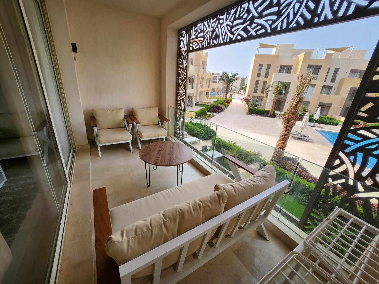 Renzo -   Property 845