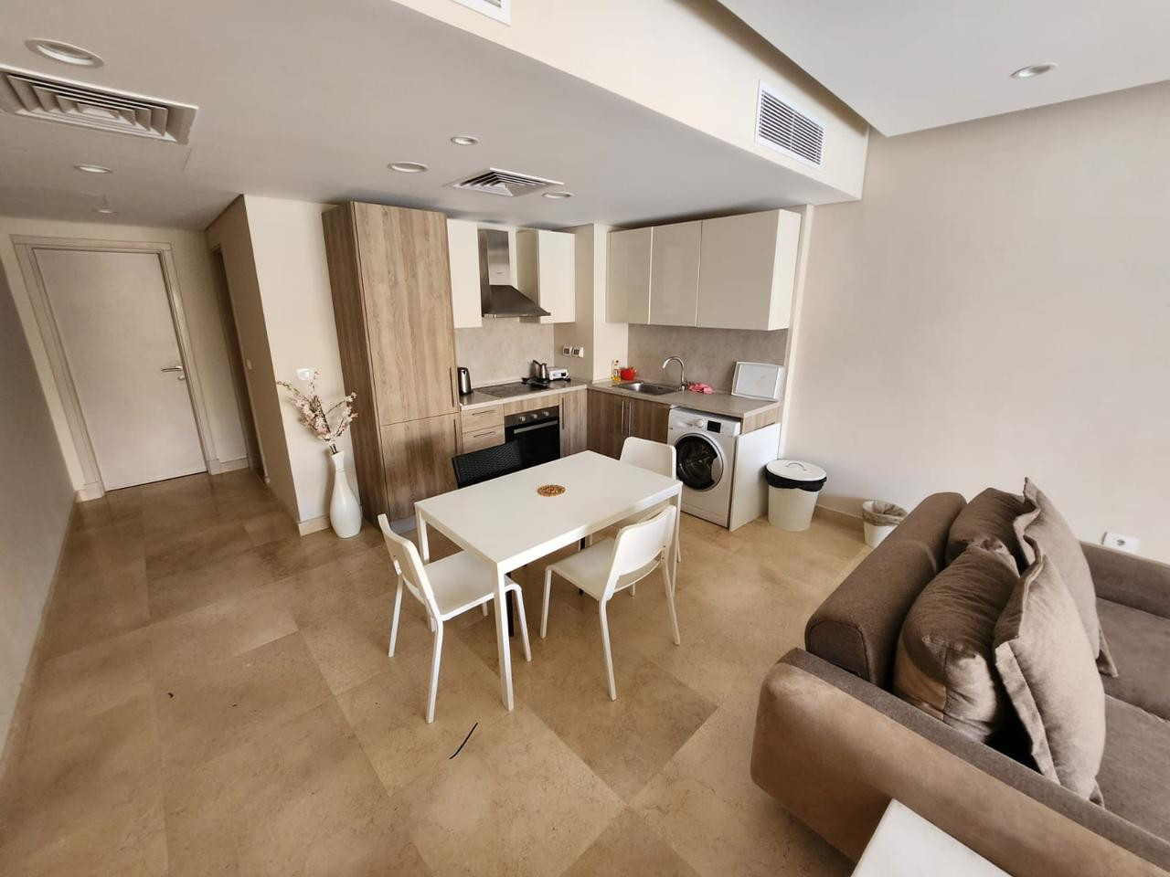 Renzo -   Property 845