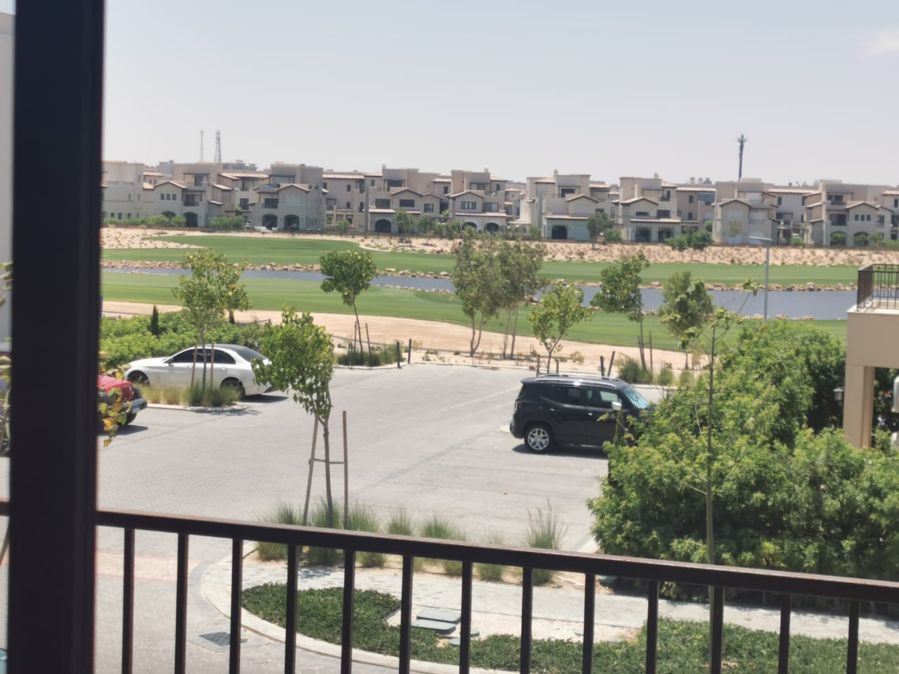 Renzo -   Property 860