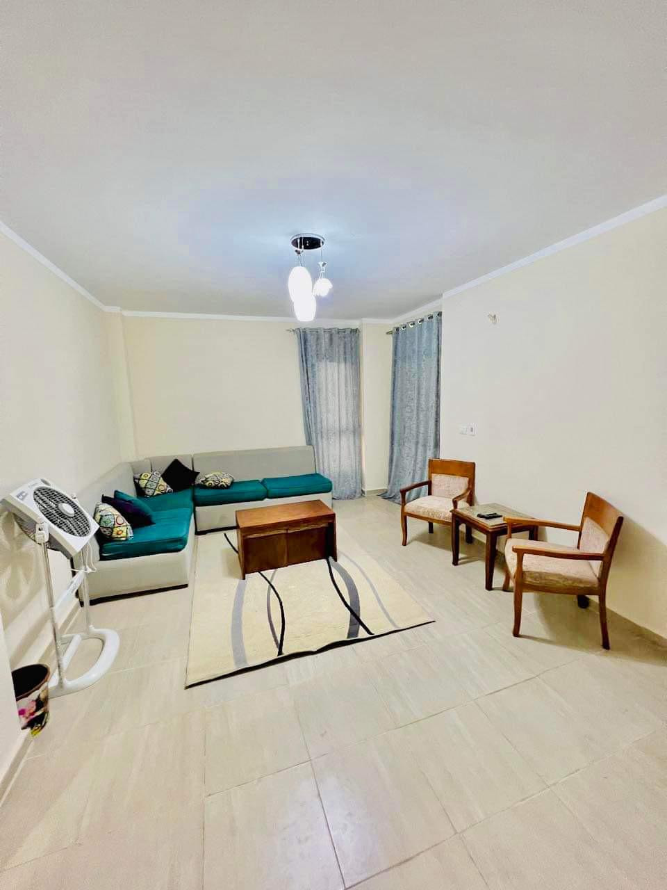 Renzo -   Property 924