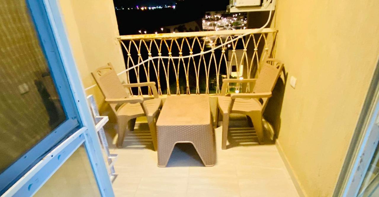 Renzo -   Property 924