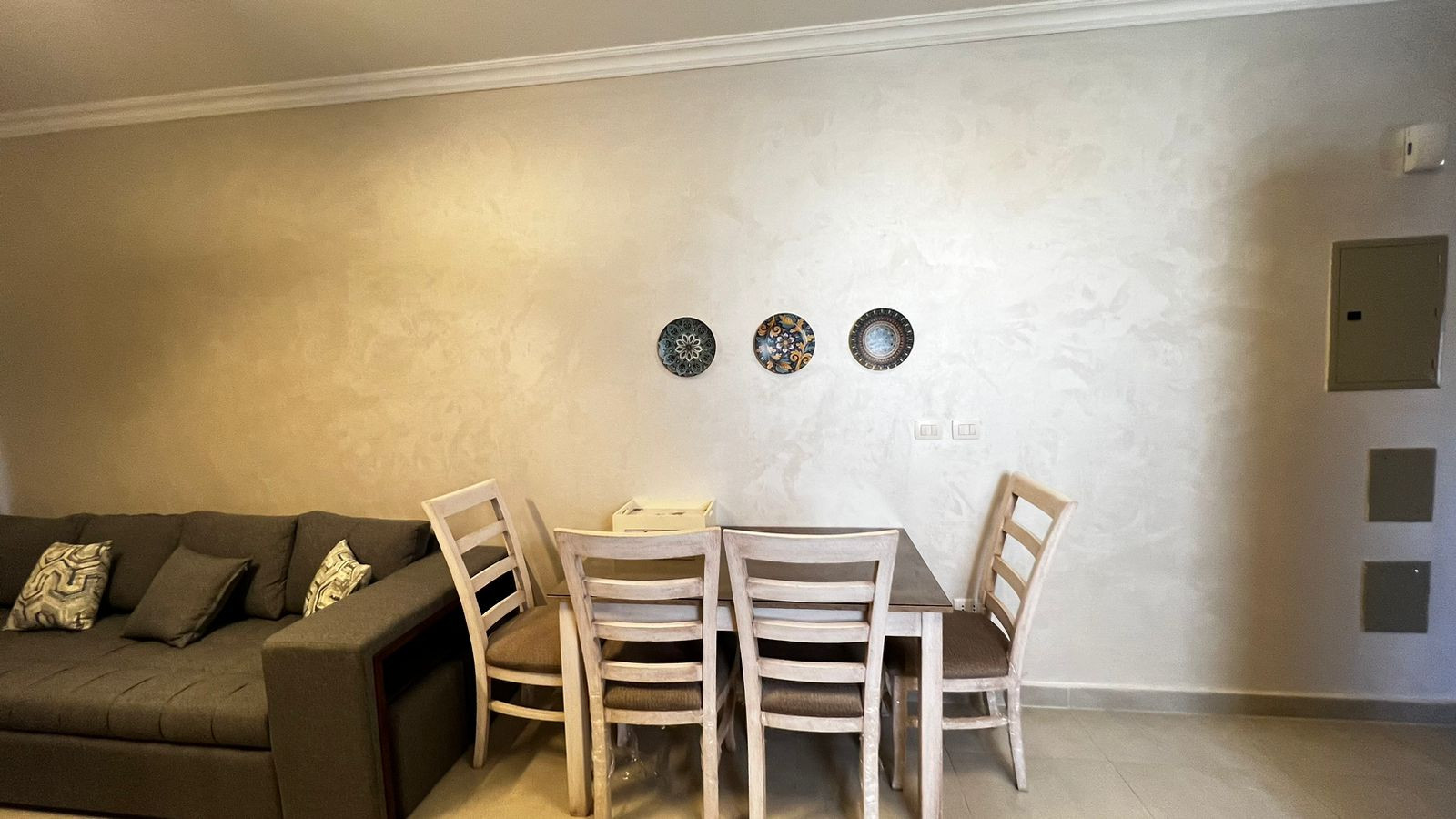 Renzo -   Property 936