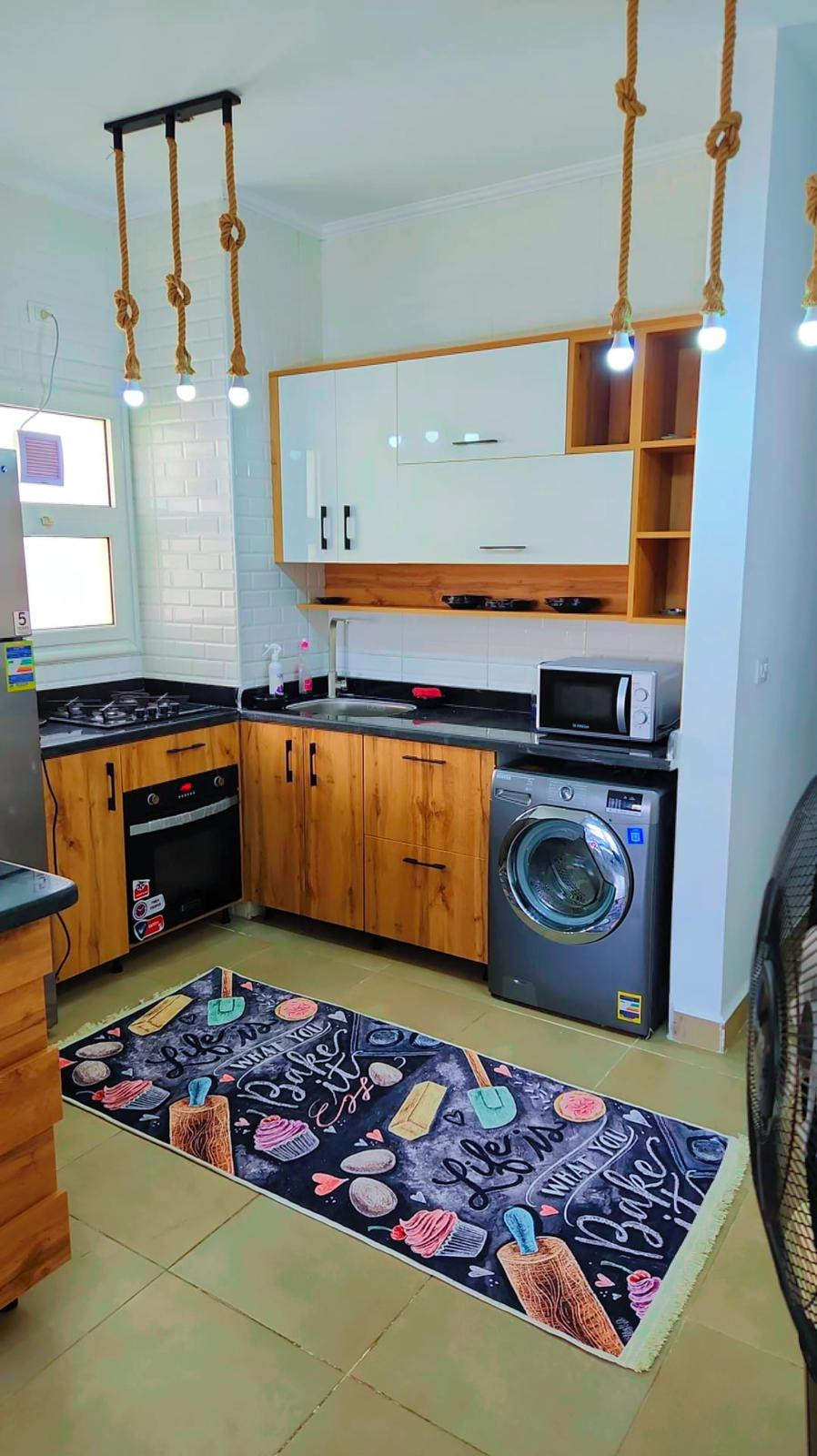 Renzo -   Property 938