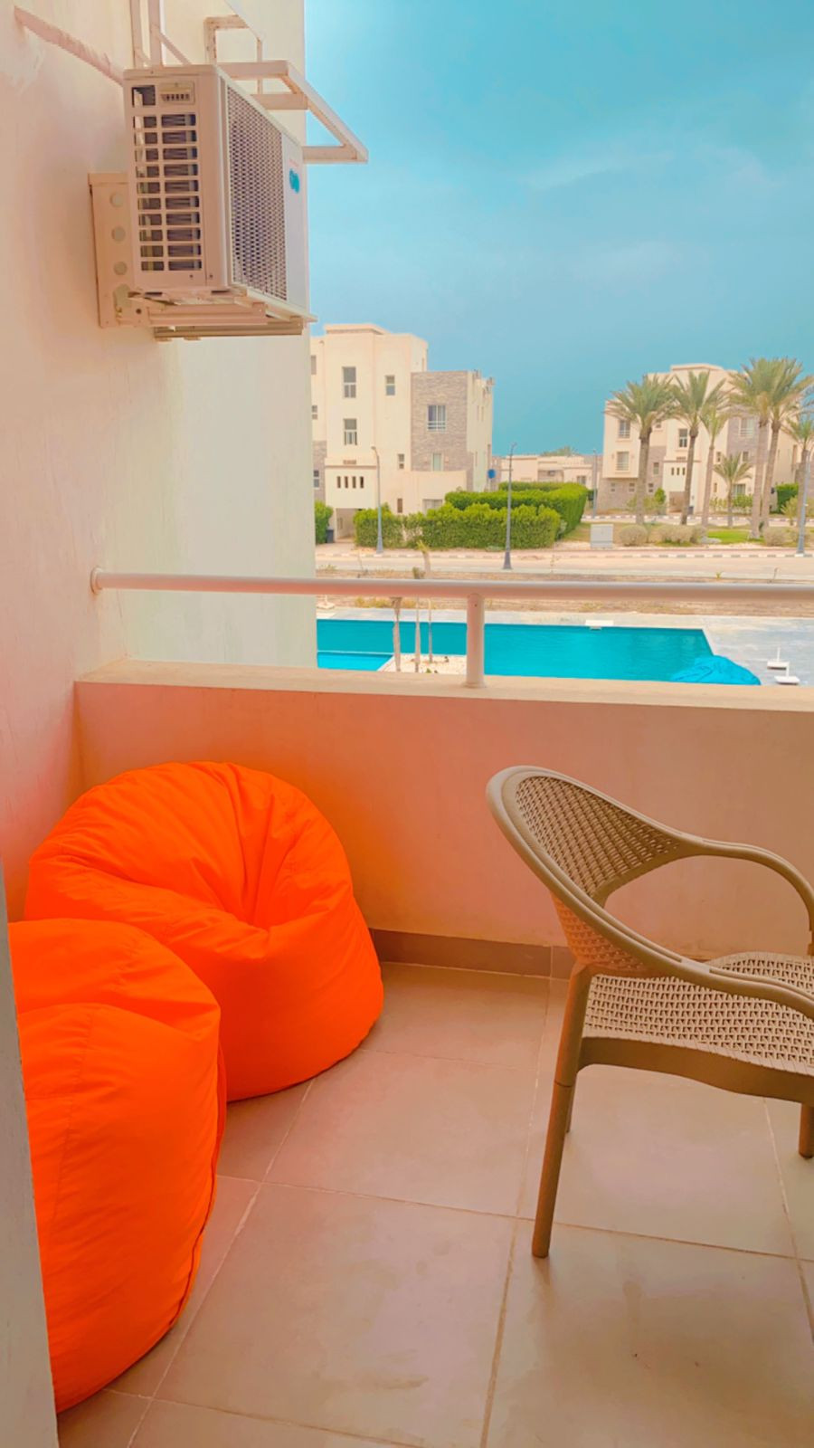 Renzo -   Property 940