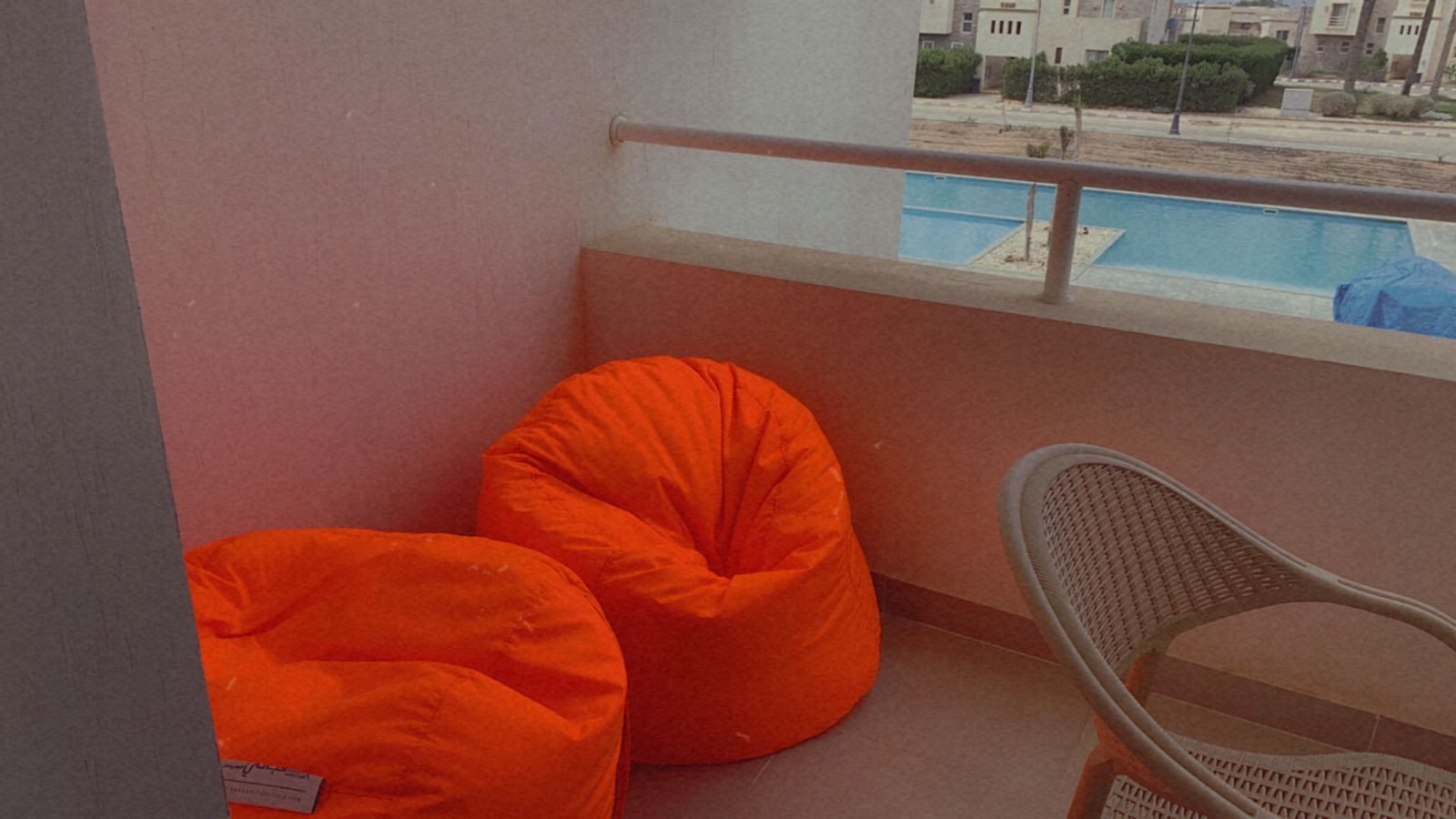 Renzo -   Property 940