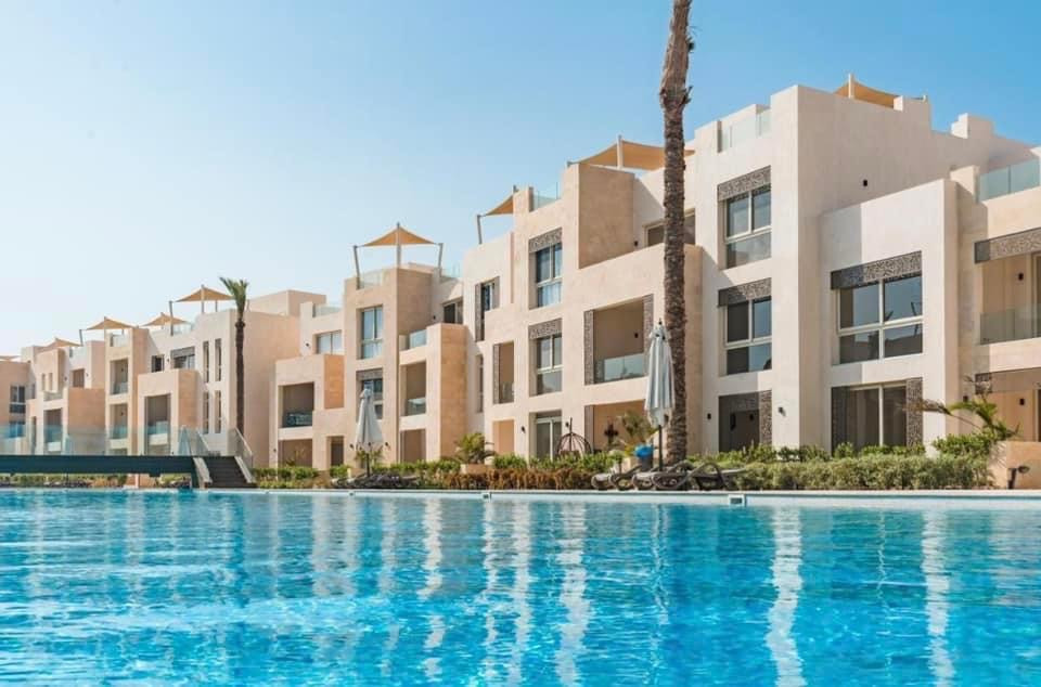 Renzo -   Property 962