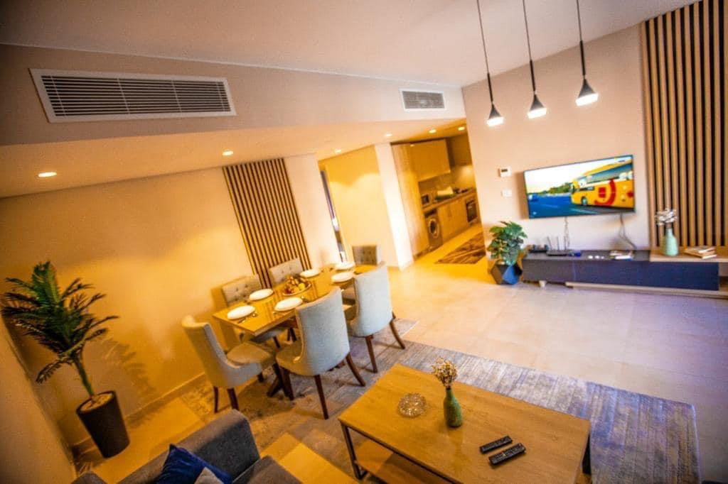 Renzo -   Property 962