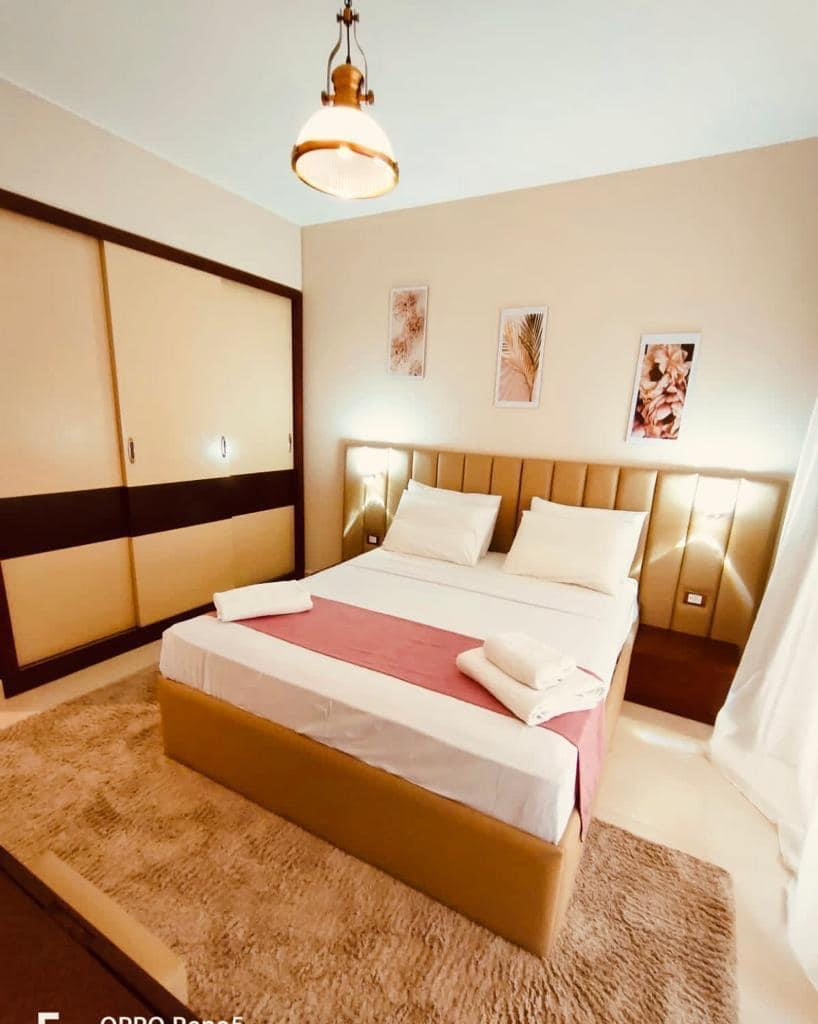 Renzo -   Property 962