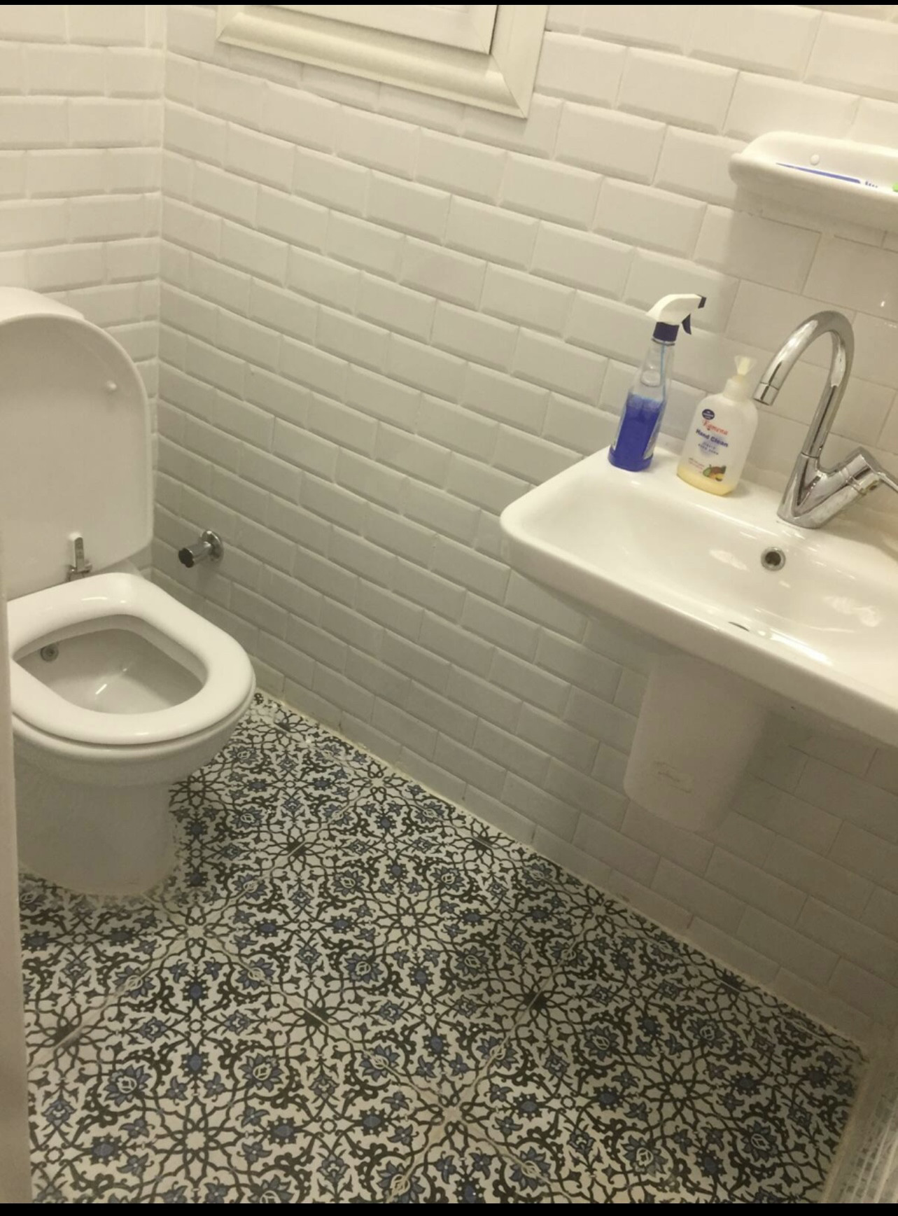 Renzo -   Property 980