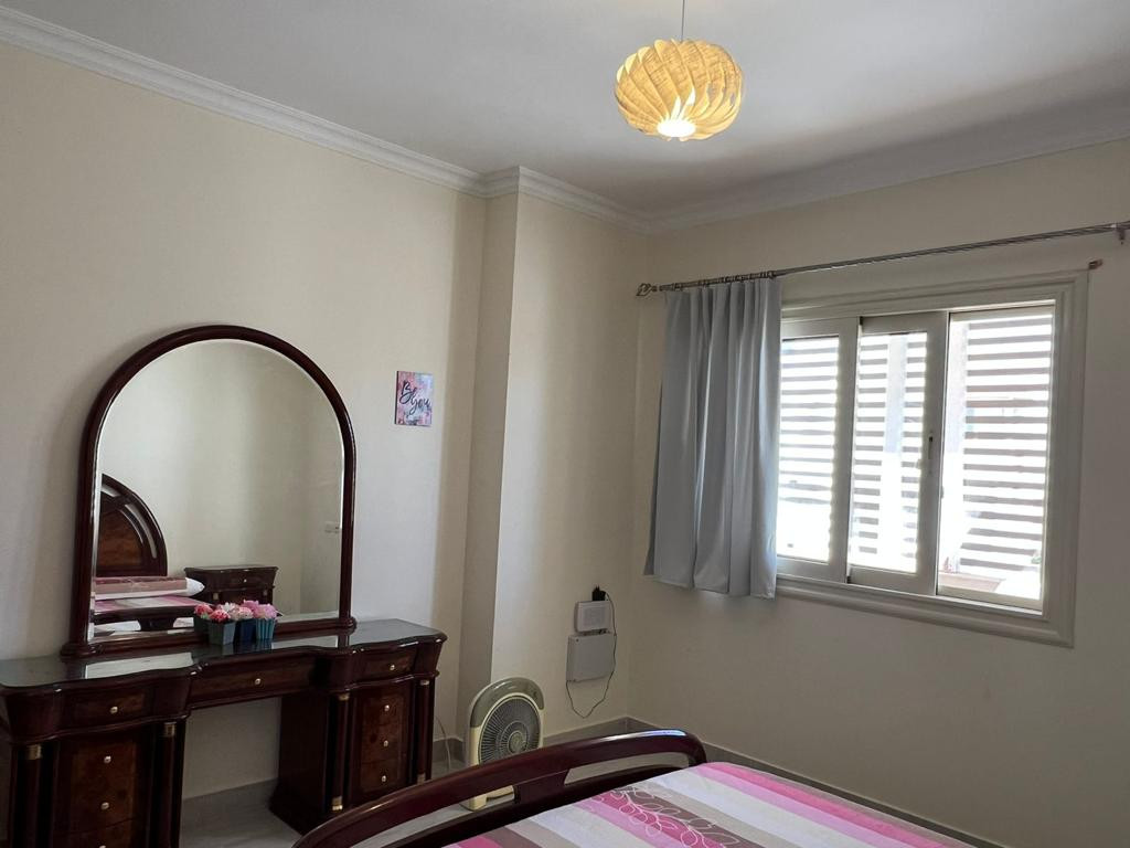 Renzo -   Property 982