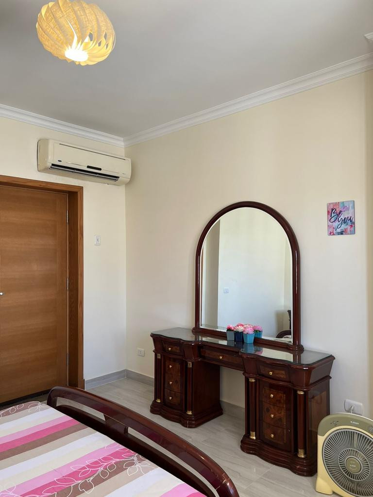 Renzo -   Property 982