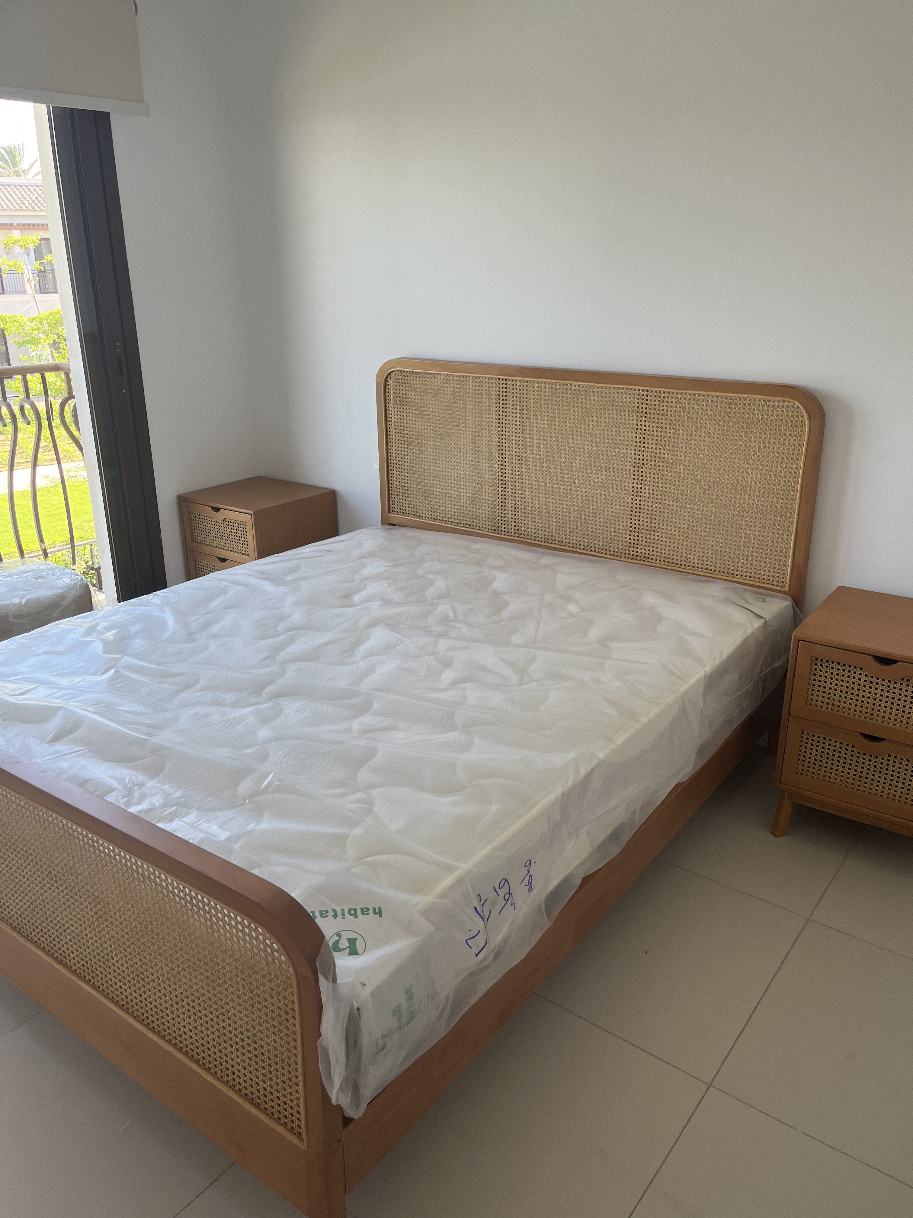 Renzo -   Property 810