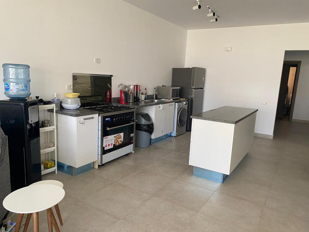 Renzo -   Property 523