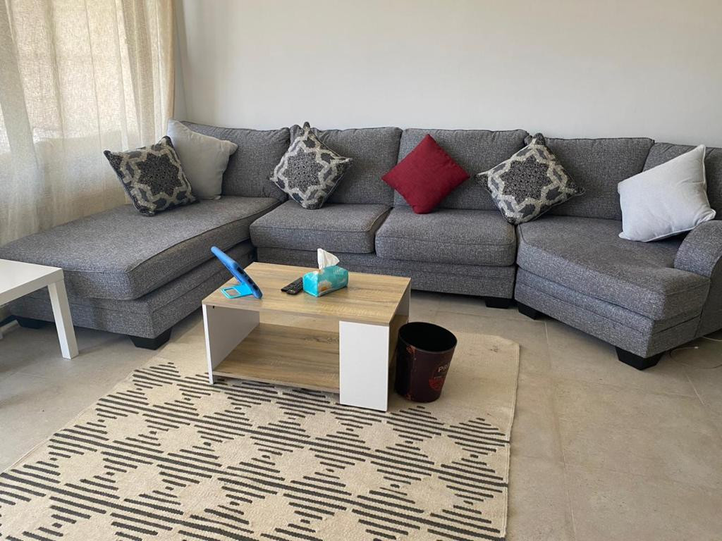 Renzo -   Property 523