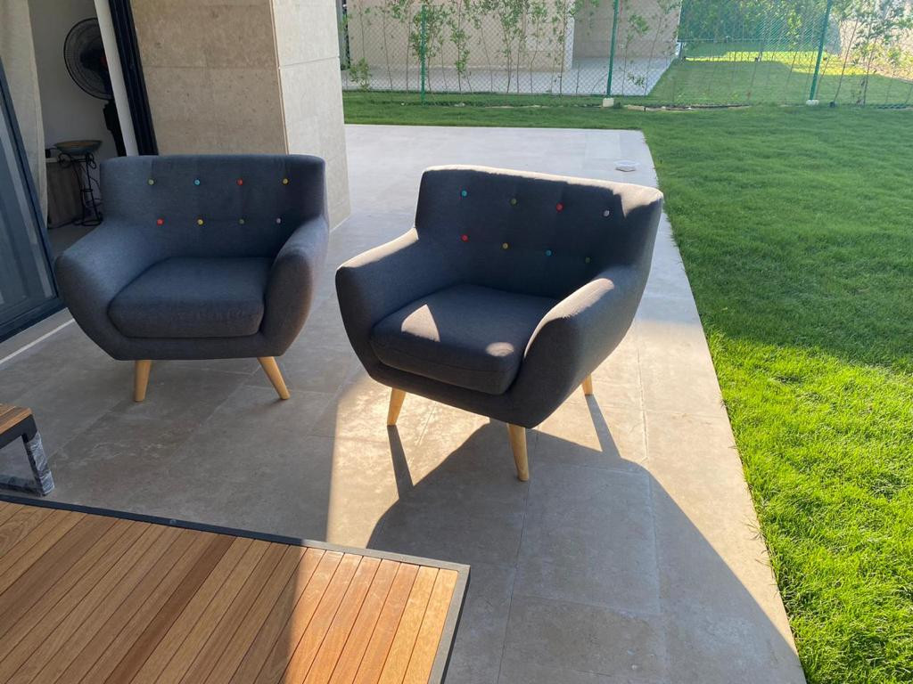 Renzo -   Property 523