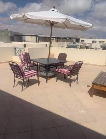 Renzo -   روف للإيجار في ستيلا سيدي عبدالرحمن الساحل الشمالي