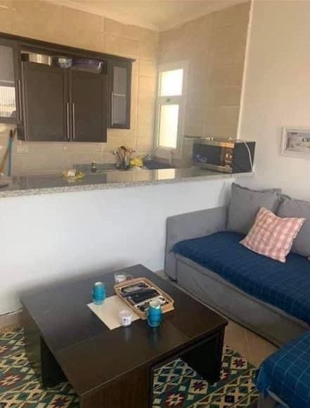 Renzo -   روف للإيجار في ستيلا سيدي عبدالرحمن الساحل الشمالي