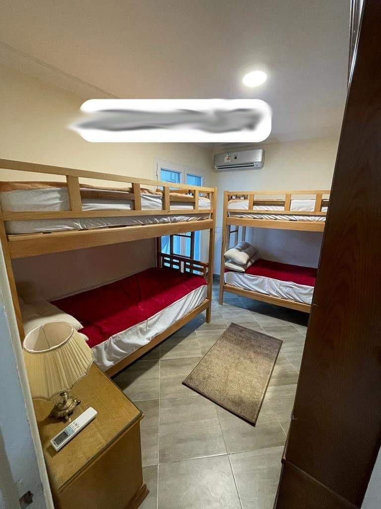 Renzo -   Property 988