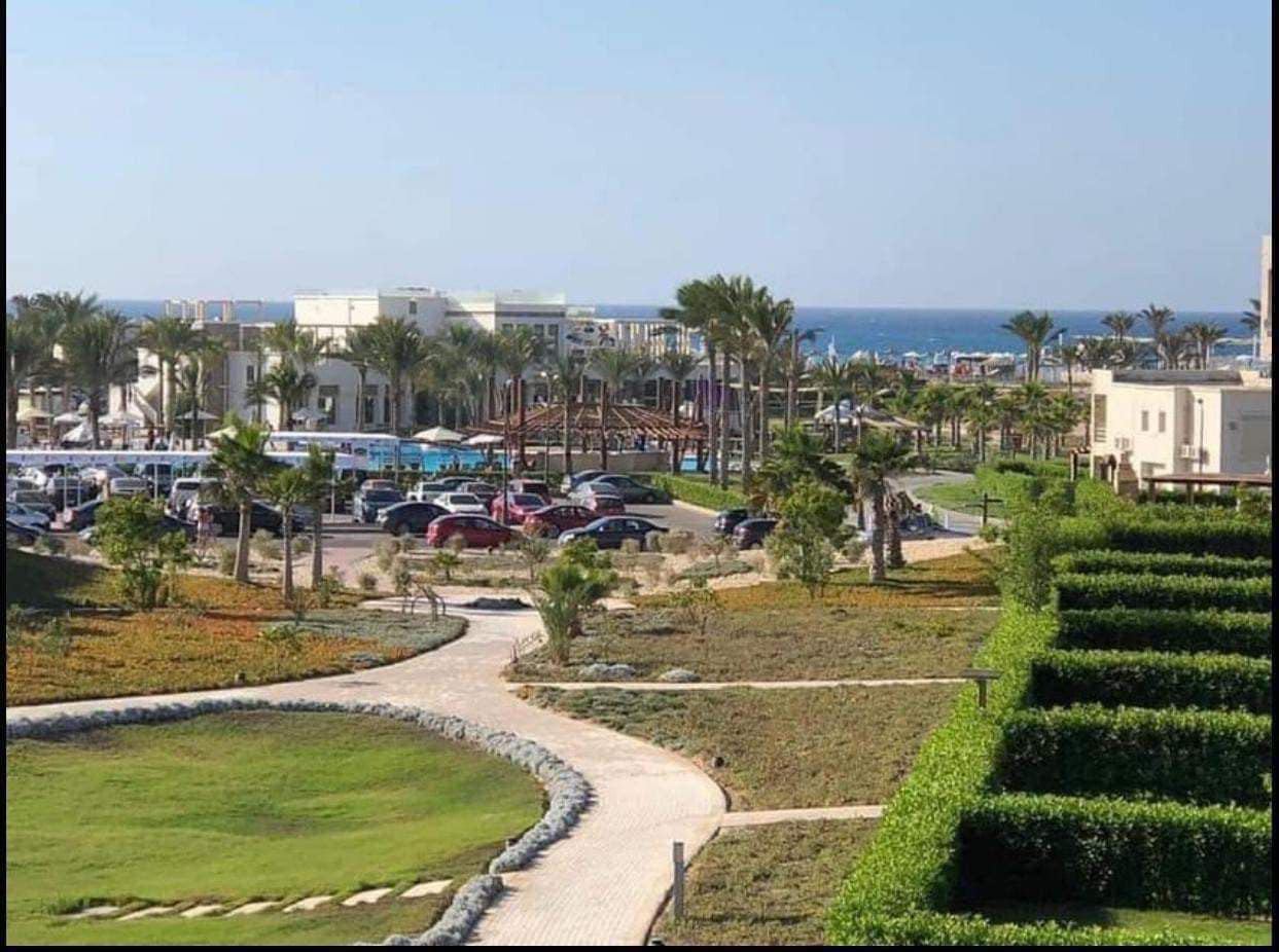 Renzo -   شالية يطل على حمام سباحة مباشرة فى أمواج