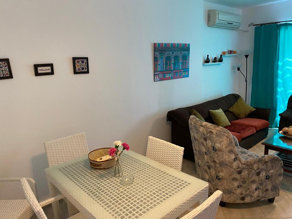 Renzo -   Property 1042