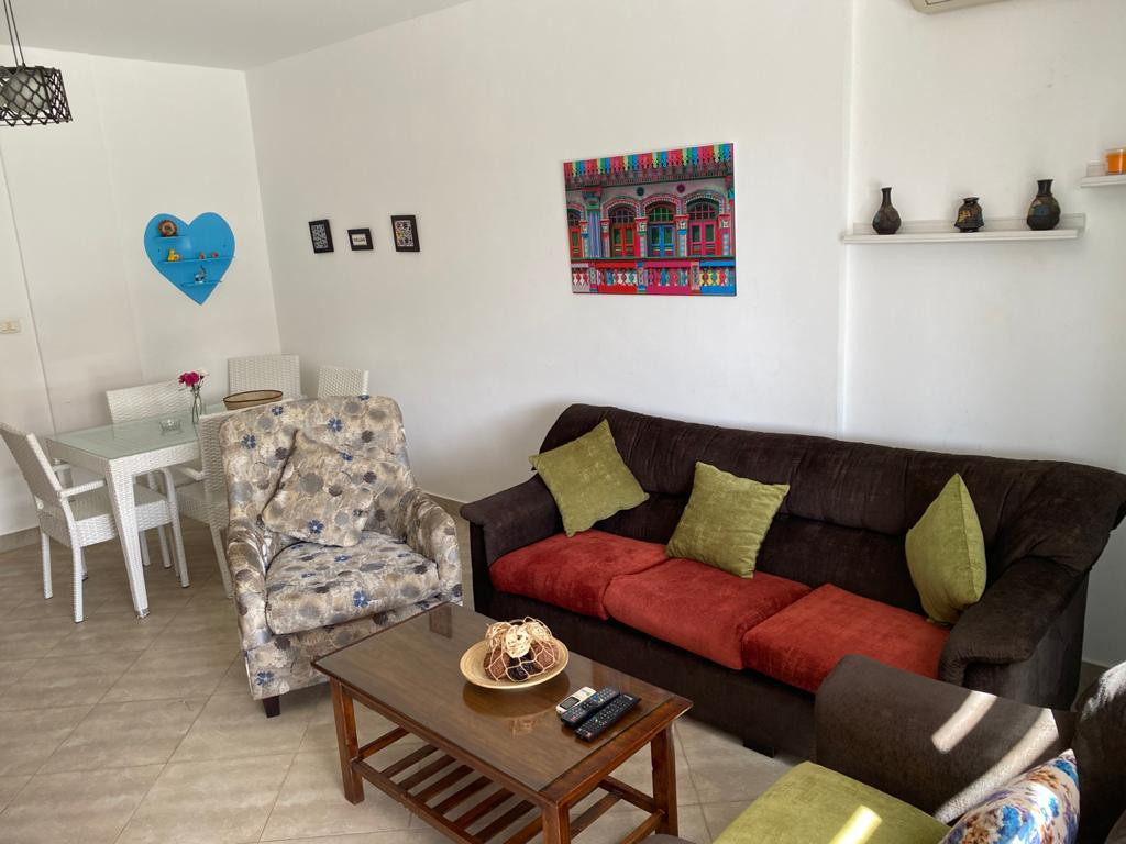 Renzo -   Property 1042