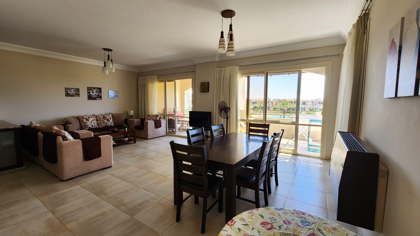 Renzo -   Property 1048