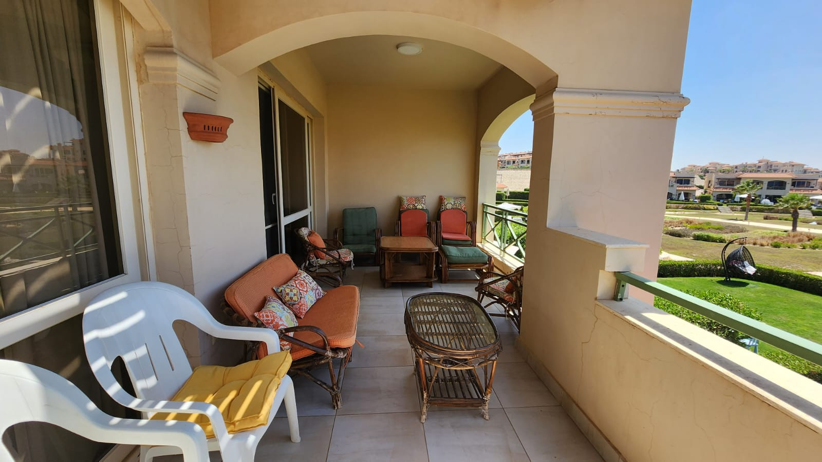 Renzo -   Property 1048