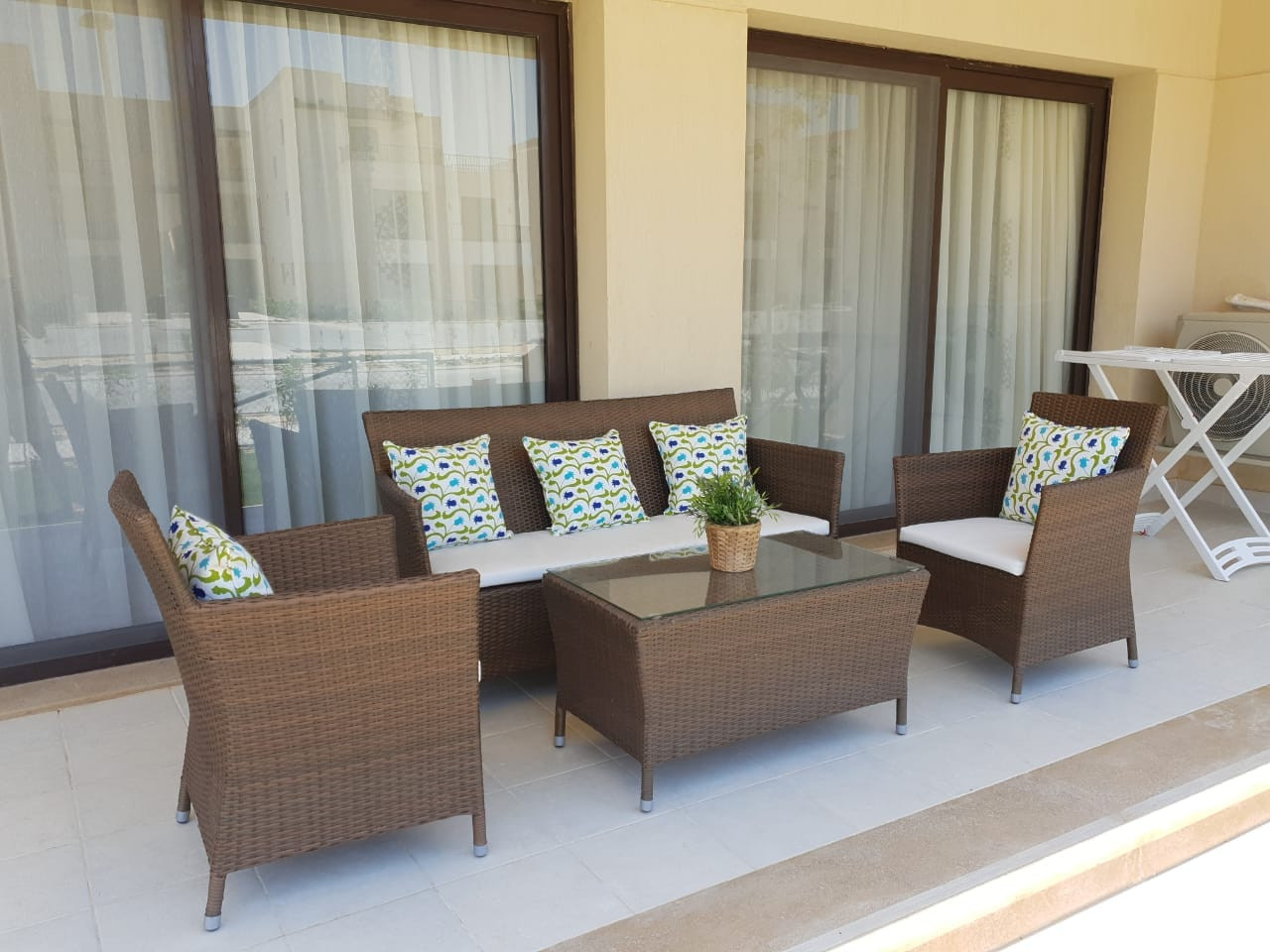 Renzo -   Property 1049