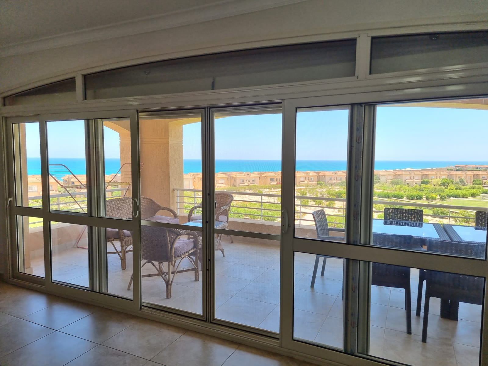 Renzo -   شالية فى تلال الساحل الشمالى