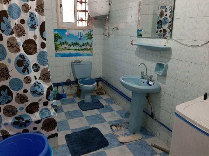 Renzo -   شالية للايجار فى قرية اللوتس