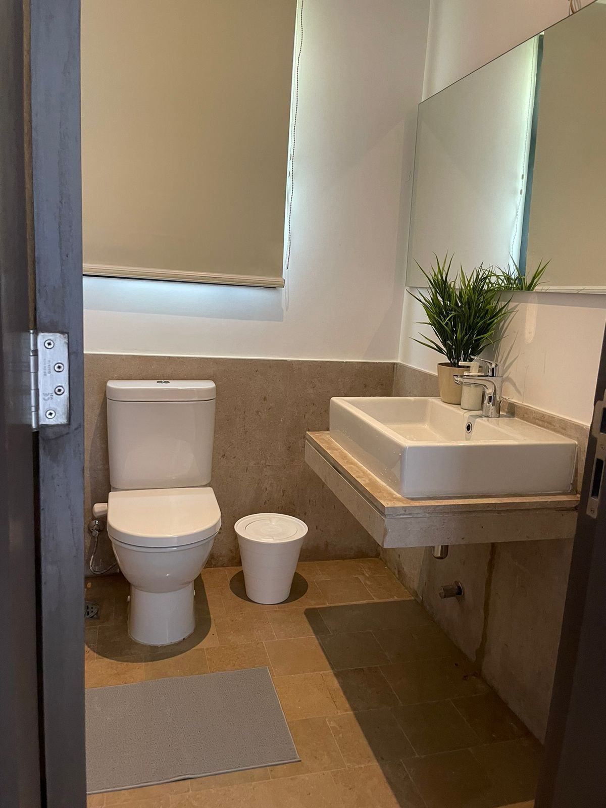 Renzo -   Property 1075