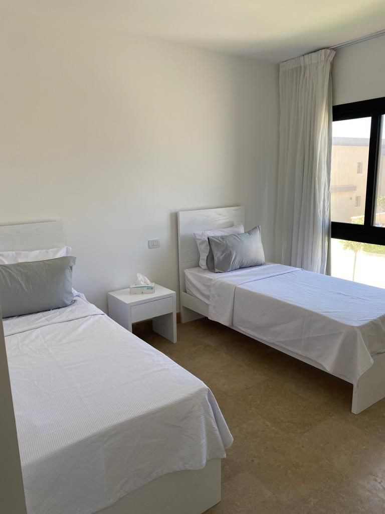 Renzo -   Property 1075