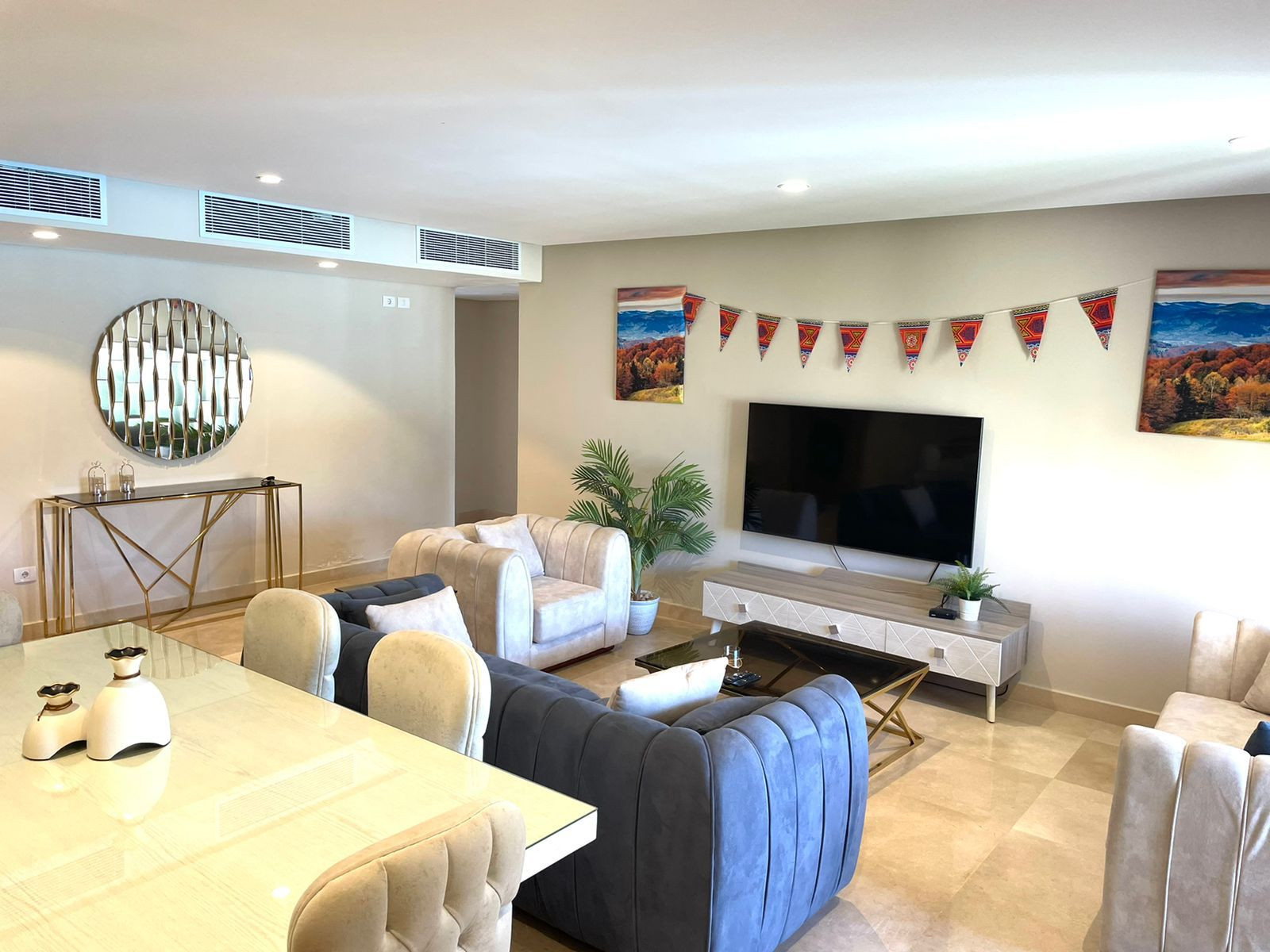 Renzo -   Property 1080