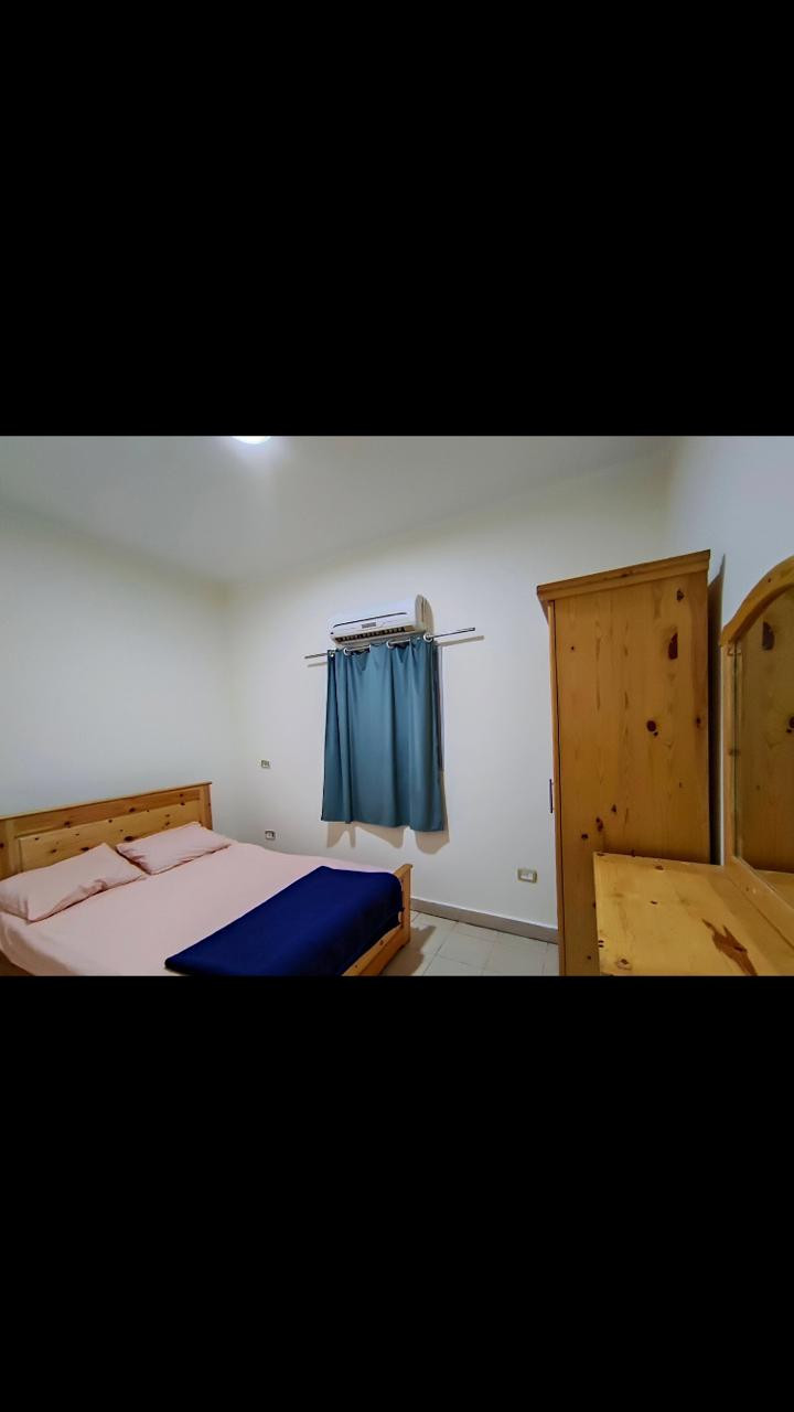 Renzo -   Property 1098