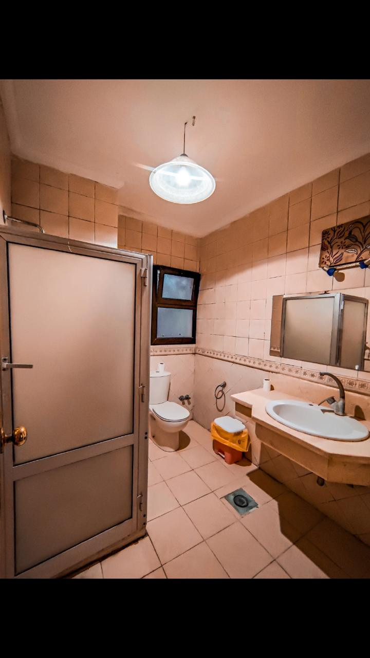 Renzo -   Property 1102