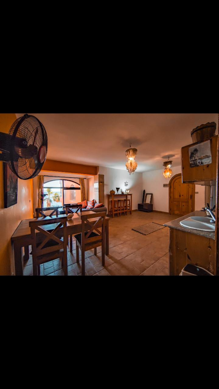 Renzo -   Property 1102