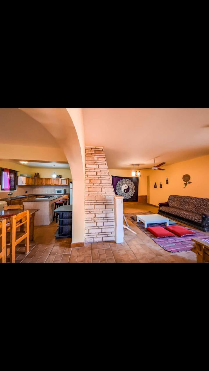 Renzo -   Property 1103