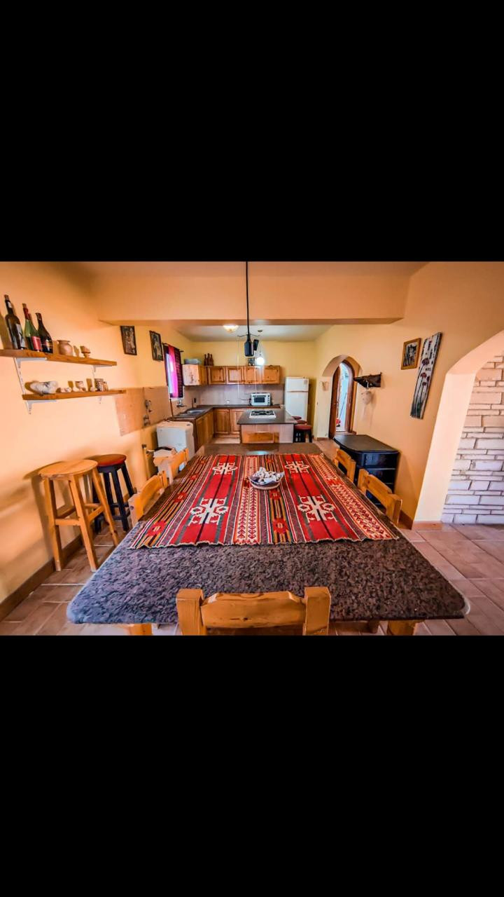 Renzo -   Property 1103